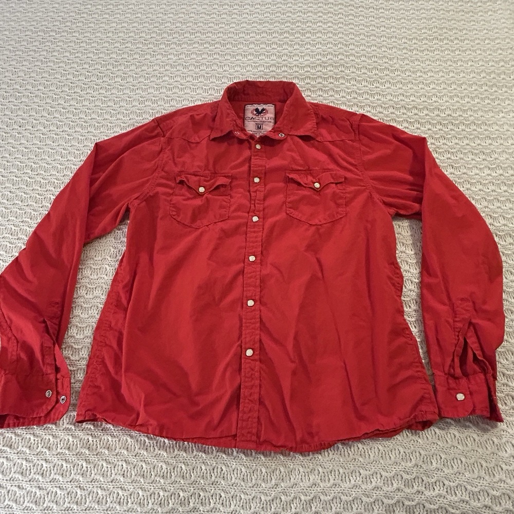 Cactus Western Wear Pearl Button Men's Medium Red Long‎ Sleeve Button Down
